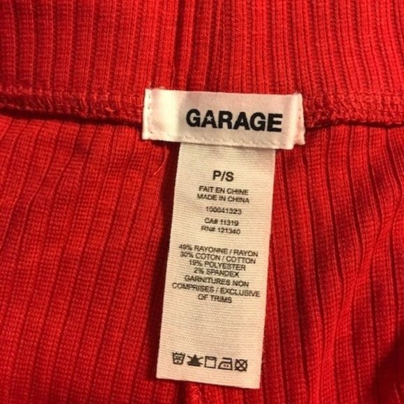 Cropped Ribbed Culottes in Red - Picture 8 of 8